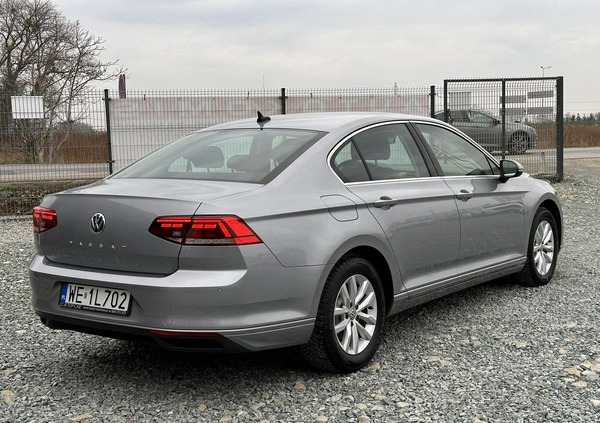 Volkswagen Passat cena 79900 przebieg: 111800, rok produkcji 2020 z Wojkowice małe 379